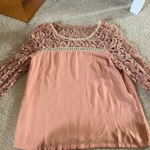 Boutique lace top size 6